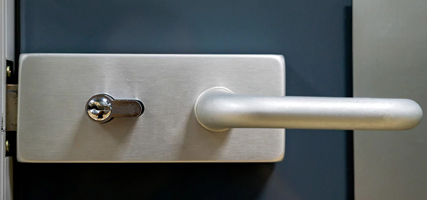 Industrial Lock And Key Repair And Installation in Mayflower Village, CA